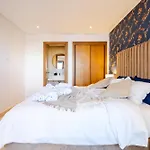 Emplacement Chic Lumineux & Central Pres Du Consulat Americain 2 Minutes De Twin Center Gauthier Casablanca