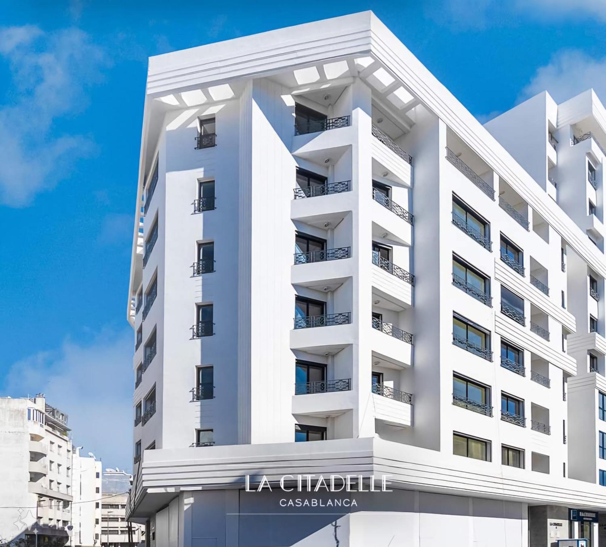 Emplacement Chic Lumineux & Pres Du Consulat Americain 2 Minutes De Twin Center Gauthier Apartamento Casablanca