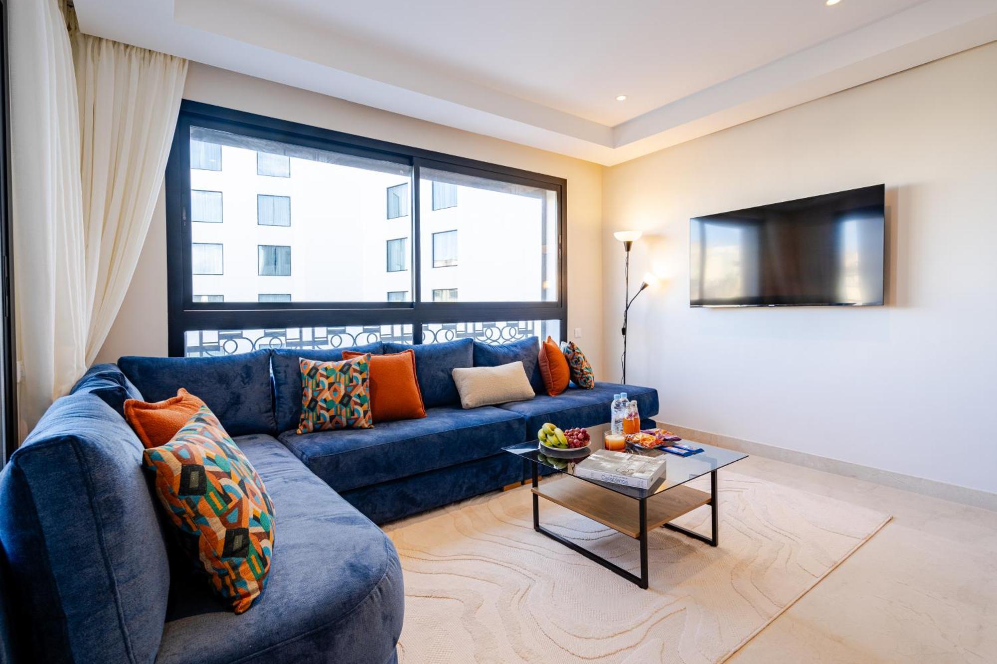 Emplacement Chic Lumineux & Pres Du Consulat Americain 2 Minutes De Twin Center Gauthier Casablanca
