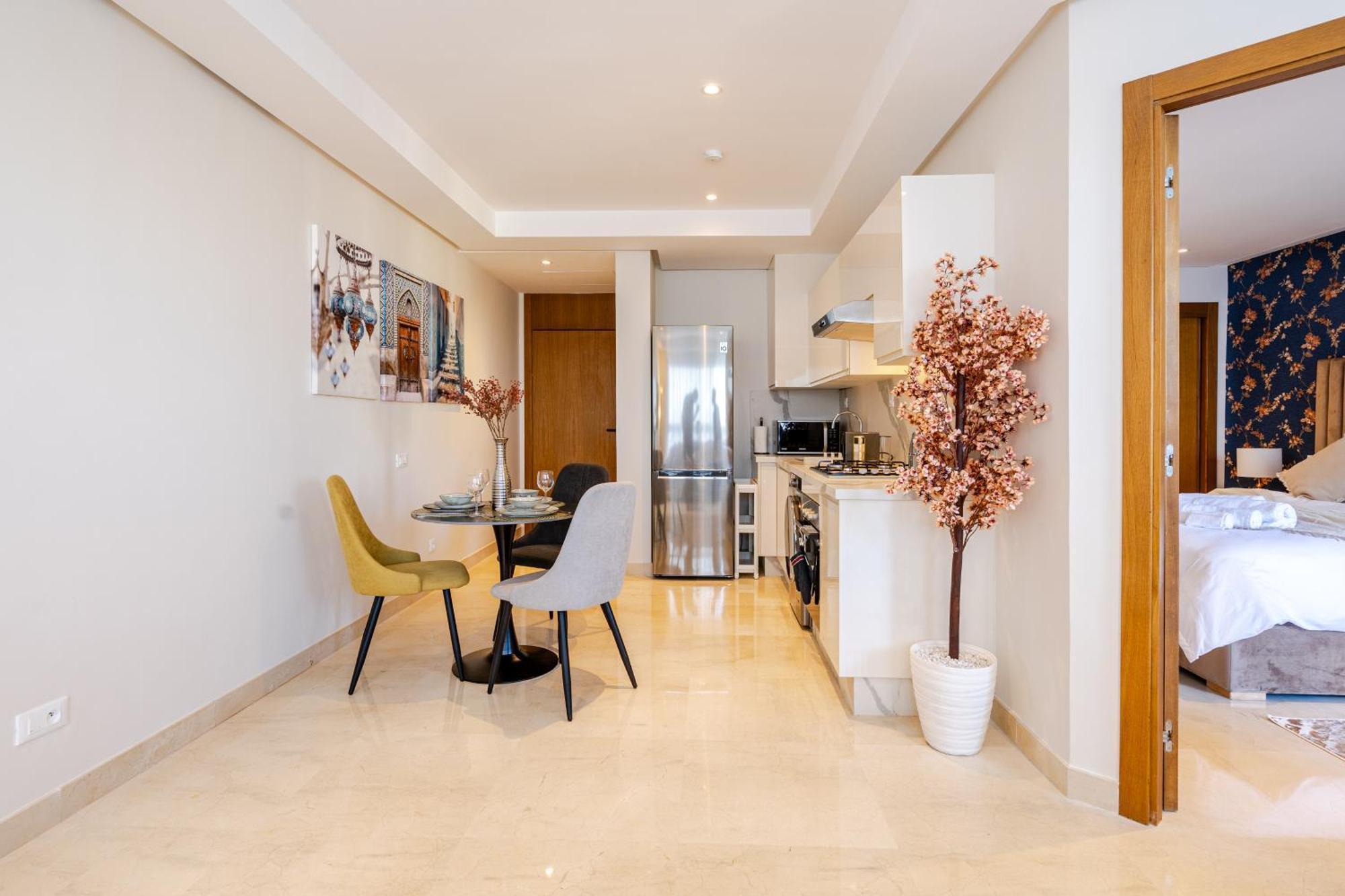 Emplacement Chic Lumineux & Pres Du Consulat Americain 2 Minutes De Twin Center Gauthier * Casablanca